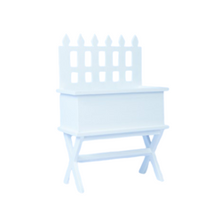 baby and toddler photoshoot flower table with fence prop